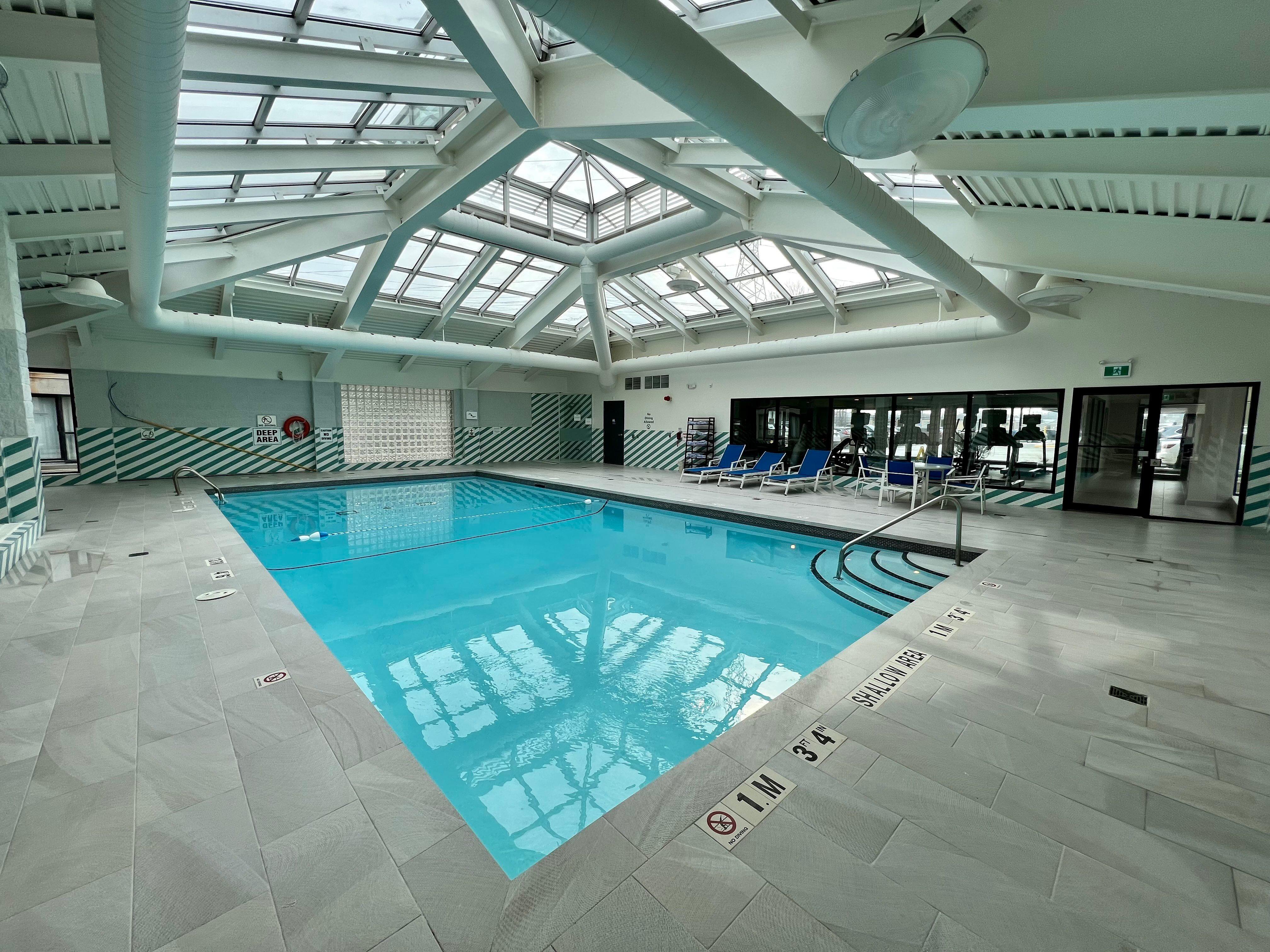 Holiday Inn Toronto Airport East By Ihg Экстерьер фото